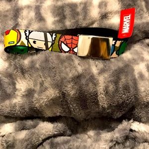 Marvel buckle down. Avenger silver Crome buckle Belt